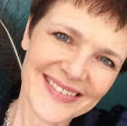 suzanne watts